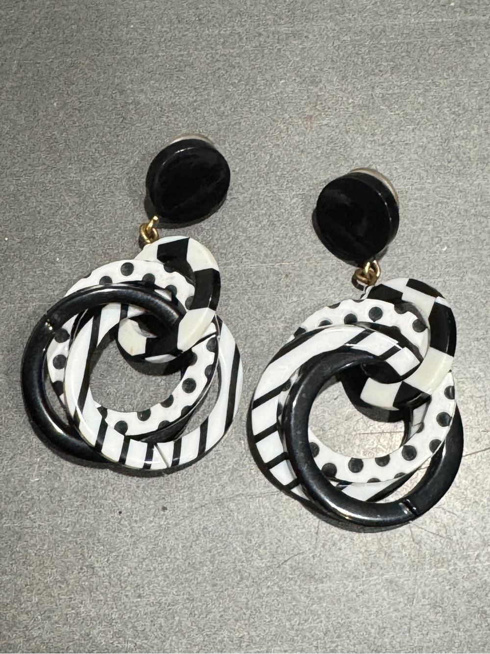 90s Vintage Acrylic Black & White Statement Dangle Earrings Bold Polkadot Stripe
